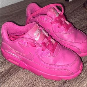 Toddler pink Nike air max